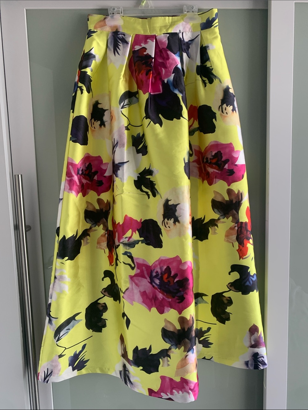 Floral Print A-Line Midi Skirt in Bright Yellow